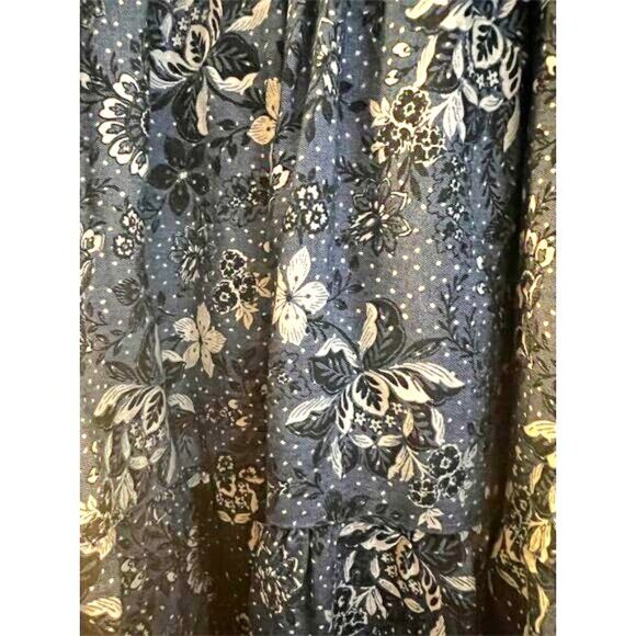 Torrid Women's 2X Blue Chambray Puff Sleeve Smocked Dress - Picture 9 of 9